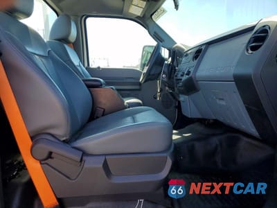 Zdjęcie 10 z 12 samochodu: 2013 FORD F-250 SD * R&D * CLN TITLE * PRI FLEET * VIN:1FTBF2A66DEB81958 - miniatura