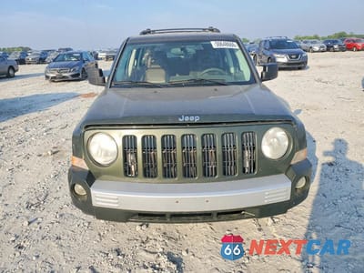 Piąte zdjęcie samochodu w środku: 2008 JEEP PATRIOT LIMITED VIN:1J8FF48W38D788682 - miniatura