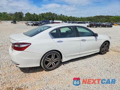 Trzecie zdjęcie samochodu z tyłu: 2017 HONDA ACCORD SPORT SPECIAL EDITION VIN:1HGCR2F1XHA012596 - miniatura