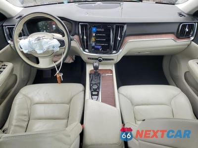 Zdjęcie 8 z 13 samochodu: 2021 VOLVO S60 T5 MOMENTUM VIN:7JR102FK6MG080573 - miniatura