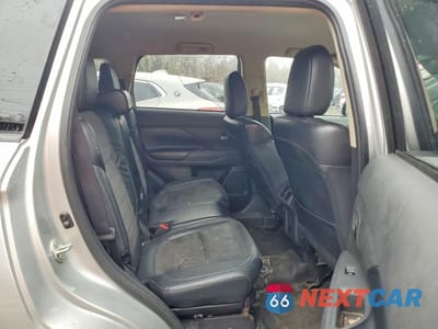 Zdjęcie 10 z 12 samochodu: 2020 MITSUBISHI OUTLANDER SE VIN:JA4AD3A36LZ048597 - miniatura