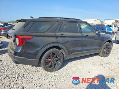 Trzecie zdjęcie samochodu z tyłu: 2021 FORD EXPLORER ST VIN:1FM5K8GC2MGC47253 - miniatura
