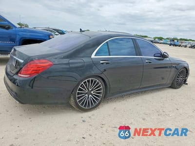 Trzecie zdjęcie samochodu z tyłu: 2015 MERCEDES-BENZ S 550 VIN:WDDUG8CB5FA070417 - miniatura