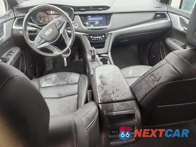 Zdjęcie 8 z 14 samochodu: 2022 CADILLAC XT5 PREMIUM LUXURY VIN:1GYKNDRS6NZ136717 - miniatura