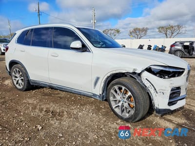 Czwarte zdjęcie samochodu z boku: 2019 BMW X5 XDRIVE40I VIN:5UXCR6C58KLL13648 - miniatura