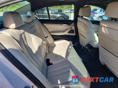 Zdjęcie 10 z 12 samochodu: 2022 BMW 540 XI VIN:WBA73BJ09NCJ90383 - miniatura