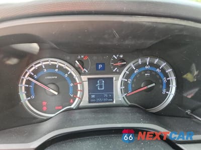 Zdjęcie 9 z 13 samochodu: 2014 TOYOTA 4RUNNER LIMITED VIN:JTEZU5JR7E5073605 - miniatura