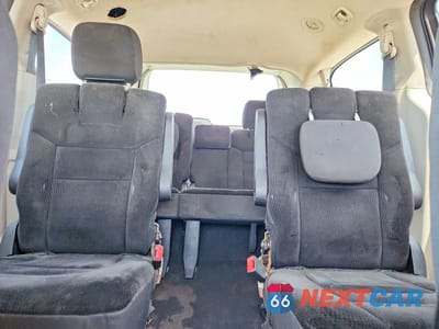 Zdjęcie 10 z 14 samochodu: 2017 DODGE GRAND CARAVAN VIN:2C4RDGBG5HR780318 - miniatura