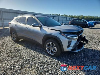 Czwarte zdjęcie samochodu z boku: 2024 CHEVROLET TRAX 1LT VIN:KL77LHE22RC119904 - miniatura