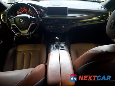 Zdjęcie 8 z 13 samochodu: 2017 BMW X5 SDRIVE35I VIN:5UXKR2C56H0U20633 - miniatura