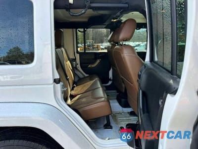 Zdjęcie 6 z 10 samochodu: 2017 JEEP WRANGLER UNLIMITED SAHARA VIN:1C4BJWEG9HL537281 - miniatura