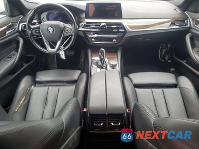 Zdjęcie 8 z 13 samochodu: 2018 BMW 540 I VIN:WBAJE5C51JWA94639 - miniatura