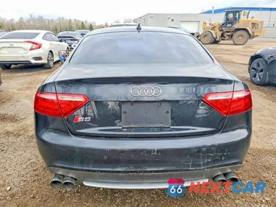 Zdjęcie 6 z 12 samochodu: 2009 AUDI S5 QUATTRO VIN:WAURV78T49A029151 - miniatura