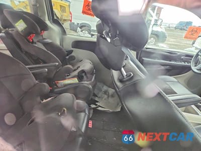 Zdjęcie 10 z 13 samochodu: 2019 DODGE GRAND CARAVAN SXT VIN:2C4RDGCG0KR693481 - miniatura