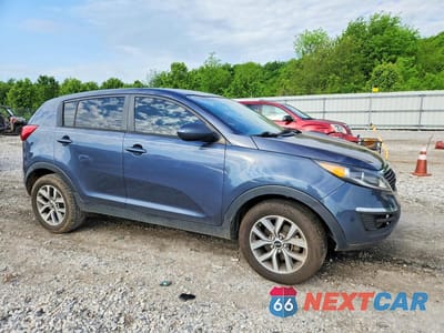 Czwarte zdjęcie samochodu z boku: 2014 KIA SPORTAGE LX VIN:KNDPB3AC0E7568606 - miniatura