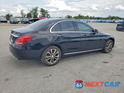 Trzecie zdjęcie samochodu z tyłu: 2016 MERCEDES-BENZ C 300 4MATIC VIN:55SWF4KB0GU100799 - miniatura