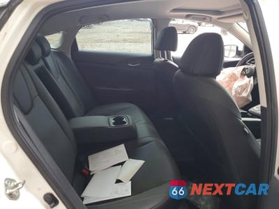 Zdjęcie 10 z 12 samochodu: 2019 HONDA INSIGHT TOURING VIN:19XZE4F9XKE000569 - miniatura