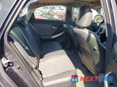 Zdjęcie 10 z 12 samochodu: 2012 TOYOTA PRIUS FOUR VIN:JTDKN3DU1C1608522 - miniatura