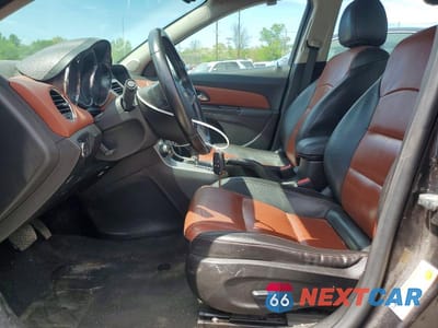 Zdjęcie 7 z 12 samochodu: 2014 CHEVROLET CRUZE LT VIN:1G1PE5SBXE7232429 - miniatura