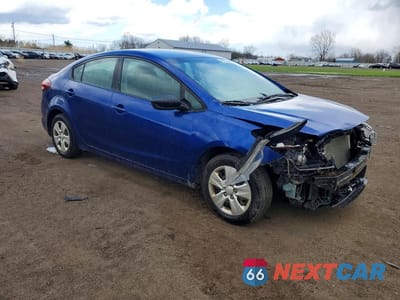 Czwarte zdjęcie samochodu z boku: 2017 KIA FORTE LX VIN:3KPFK4A76HE029478 - miniatura