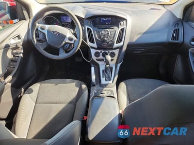 Zdjęcie 8 z 12 samochodu: 2013 FORD FOCUS VIN:1FADP3F26DL206361 - miniatura