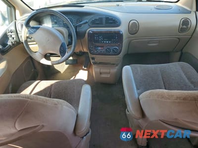 Zdjęcie 8 z 13 samochodu: 1999 CHRYSLER TOWN & COUNTRY SX VIN:1C4GP55L6XB519241 - miniatura