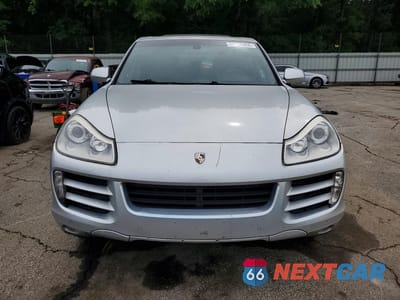 Piąte zdjęcie samochodu w środku: 2010 PORSCHE CAYENNE VIN:WP1AA2APXALA04791 - miniatura