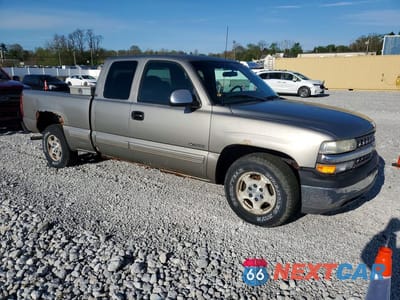 Czwarte zdjęcie samochodu z boku: 2000 CHEVROLET SILVERADO C1500 VIN:2GCEC19T2Y1370883 - miniatura