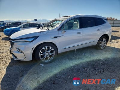 2023 BUICK ENCLAVE PREMIUM 5GAEVBKW1PJ259722 - główne zdjęcie licytacji z USA - miniatura