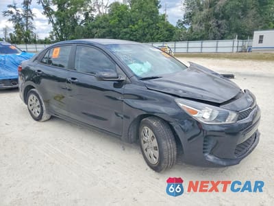 Czwarte zdjęcie samochodu z boku: 2020 KIA RIO LX VIN:3KPA24AD7LE357646 - miniatura
