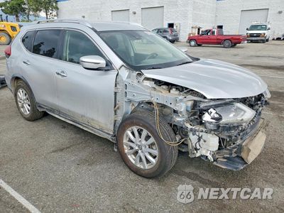 Czwarte zdjęcie samochodu z boku: 2019 NISSAN ROGUE SV VIN:JN8AT2MT4KW257940 - miniatura