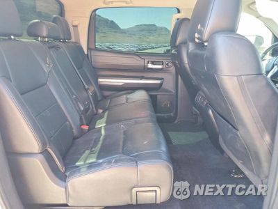 Zdjęcie 10 z 13 samochodu: 2017 TOYOTA TUNDRA LIMITED VIN:5TFHW5F14HX649690 - miniatura