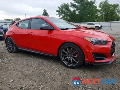 Czwarte zdjęcie samochodu z boku: 2020 HYUNDAI VELOSTER N BASE VIN:KMHT36AH1LU004840 - miniatura
