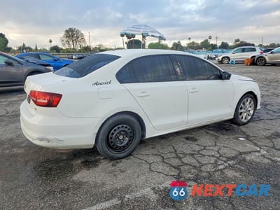 Trzecie zdjęcie samochodu z tyłu: 2016 VOLKSWAGEN JETTA S VIN:3VW267AJ2GM221384 - miniatura
