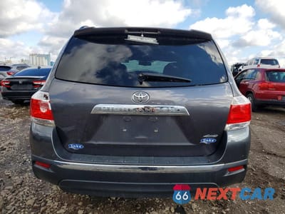 Zdjęcie 6 z 13 samochodu: 2013 TOYOTA HIGHLANDER LIMITED VIN:5TDDK3EH1DS210010 - miniatura