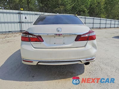 Zdjęcie 6 z 12 samochodu: 2017 HONDA ACCORD EX VIN:1HGCR2F73HA064432 - miniatura