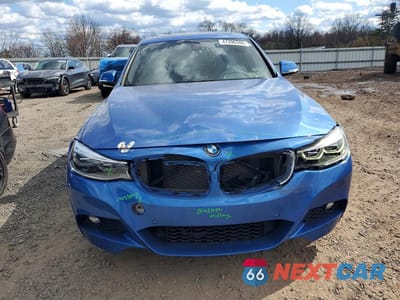 Piąte zdjęcie samochodu w środku: 2017 BMW 330 XIGT VIN:WBA8Z9C39HG826638 - miniatura