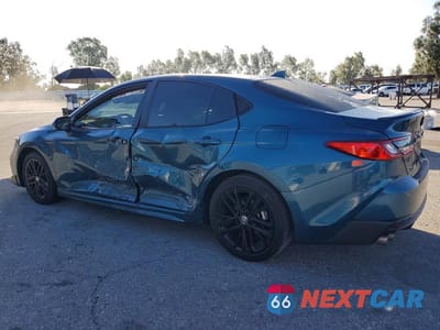 Drugie zdjęcie samochodu z przodu: 2025 TOYOTA CAMRY SE VIN:4T1DAACKXSU083266 - miniatura