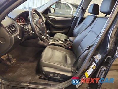 Zdjęcie 7 z 12 samochodu: 2015 BMW X1 XDRIVE28I VIN:WBAVL1C53FVY38980 - miniatura