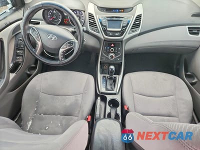 Zdjęcie 8 z 12 samochodu: 2014 HYUNDAI ELANTRA VIN:5NPDH4AE3EH484347 - miniatura