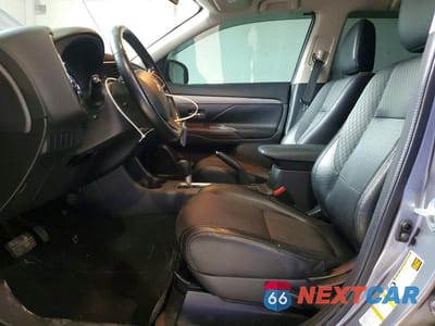 Zdjęcie 7 z 13 samochodu: 2015 MITSUBISHI OUTLANDER SE VIN:JA4AD3A35FZ008452 - miniatura