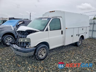 2004 CHEV EXPRESS G3500 1GBHG31U241212274 - główne zdjęcie licytacji z USA - miniatura