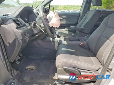 Zdjęcie 7 z 14 samochodu: 2019 HONDA PASSPORT SPORT VIN:5FNYF7H26KB001139 - miniatura
