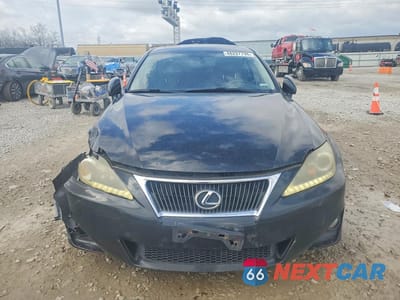 Piąte zdjęcie samochodu w środku: 2011 LEXUS IS 250 BASE VIN:JTHCF5C23B5049929 - miniatura