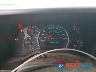 Zdjęcie 9 z 13 samochodu: 2008 CHEV EXPRESS G2500 VIN:1GCGG25C981202429 - miniatura