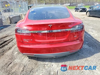 Zdjęcie 10 z 12 samochodu: 2015 TESLA MODEL S 85 VIN:5YJSA4H13FF082004 - miniatura