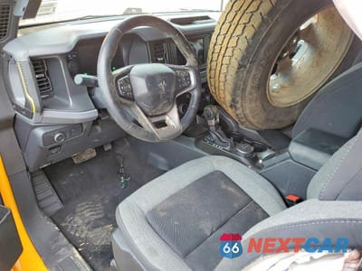 Zdjęcie 8 z 13 samochodu: 2022 FORD BRONCO BASE VIN:1FMDE5AP7NLB78839 - miniatura