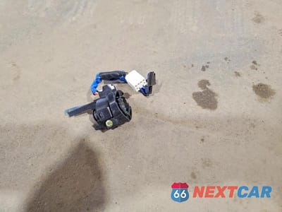 Zdjęcie 12 z 13 samochodu: 2011 HYUNDAI ELANTRA GLS (MIDDLE GRADE) VIN:KMHDH4AE4BU098307 - miniatura