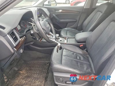 Zdjęcie 7 z 13 samochodu: 2020 AUDI Q5 PREMIUM VIN:WA1ANAFY8L2072821 - miniatura