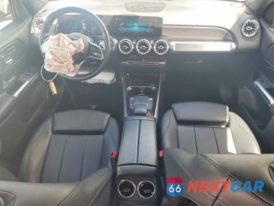 Zdjęcie 8 z 13 samochodu: 2021 MERCEDES-BENZ GLB 250 4MATIC VIN:W1N4M4HB0MW116653 - miniatura
